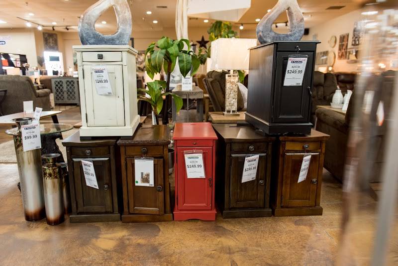 MattressLand & Furniture - Fort Mohave